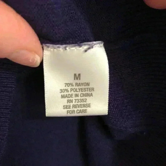 Dress Barn Short Sleeved Gathered Shirt  Medium - Picture 8 of 16